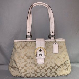 SOLD! NWOT Coach Soho Satchel Khaki Blush Leather